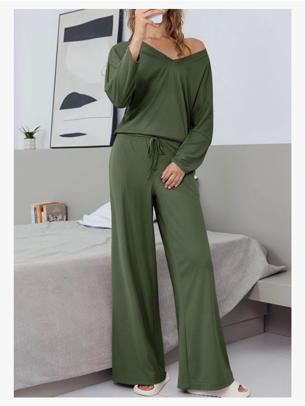 NWOT Tankaneo women’s pajama set V neck top wide leg pants 2 piece outfit green